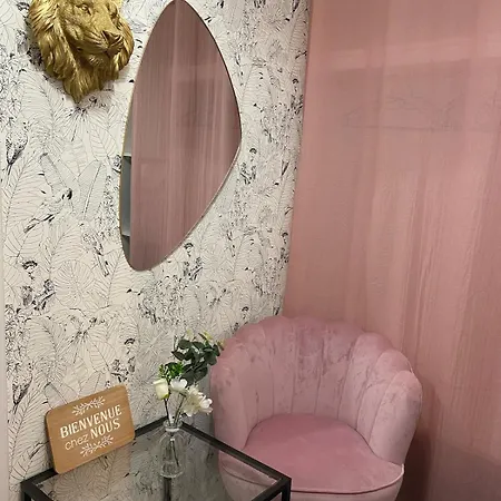 La Casa A Souhaits 70 M2 Parking 2 Bedrooms Balcony Apartmán *